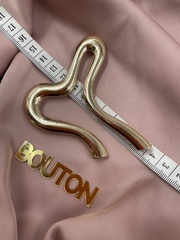 Пряжка-брошь изогнутая для купальника золотистая металлическая