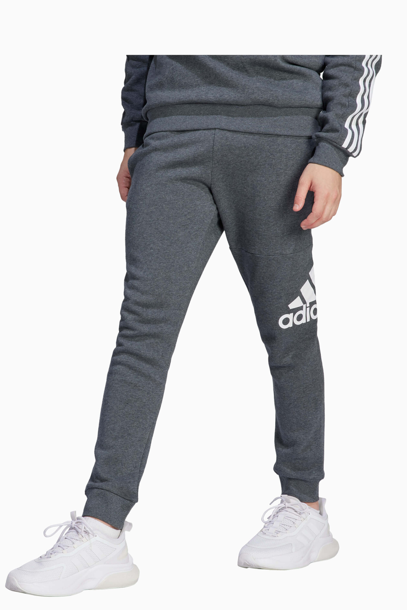 Брюки adidas Regular Jogger женские