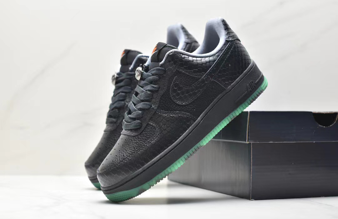 Air force one halloween 2018 store
