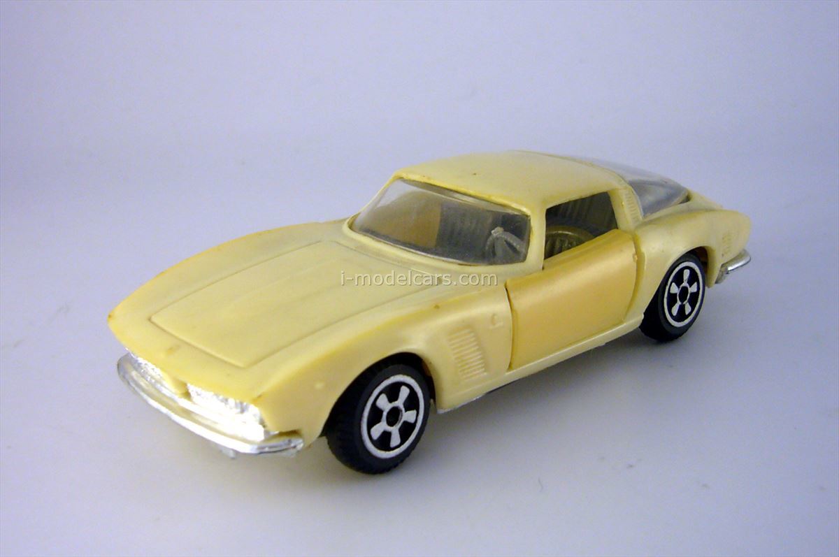 ISO Grifo USSR remake 1:43 ISO Grifo USSR remake 1:43