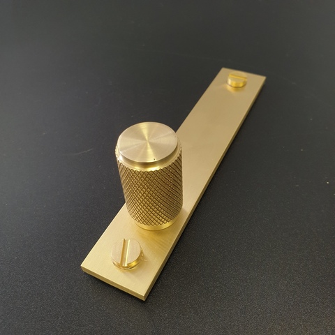 Кнопка Lotus с подложкой ( Satin Brass )