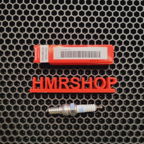 Honda Свеча зажигания IMR9E-9HES CBR 1000 VFR 1200 F FD 31912-MFL-003 аналог 31912-MFL-000 7556
