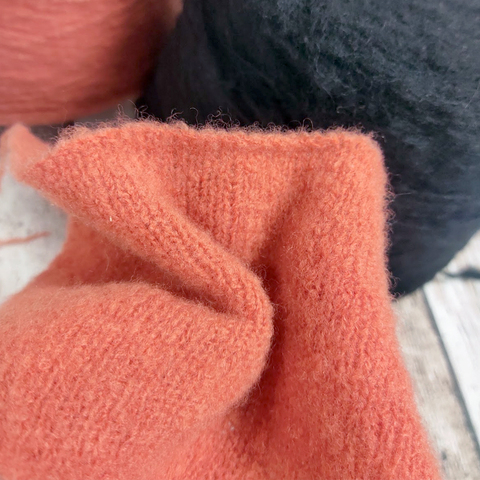 Вспушенный меринос с кашемиром (10%) LANIFICIO DELL’ OLIVO EMMA 1100 рыжий