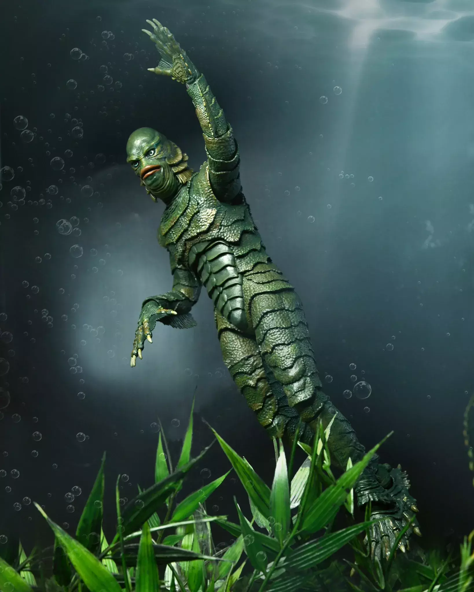 Фигурка NECA Universal Monsters: Creature from the Black Lagoon – купить по  выгодной цене | Интернет-магазин комиксов 28oi.ru