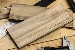 Заготовка накладок для рукояти, светлый орех