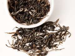 Шен Пуэр из Фэнцин