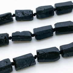 Шерл бусины (черный турмалин), размер около 9,5-13*8,5-9,5 мм, цена за 7 шт (1/4 нити)
