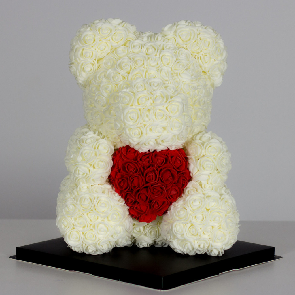 Медведь из розочек. Мишка из розочек. Подарочный мишка из роз. Медведь из цветов. Подарок мишка из цветов.