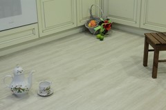 Кварц виниловый ламинат Decoria Mild Tile DW 2221 Дуб Ван