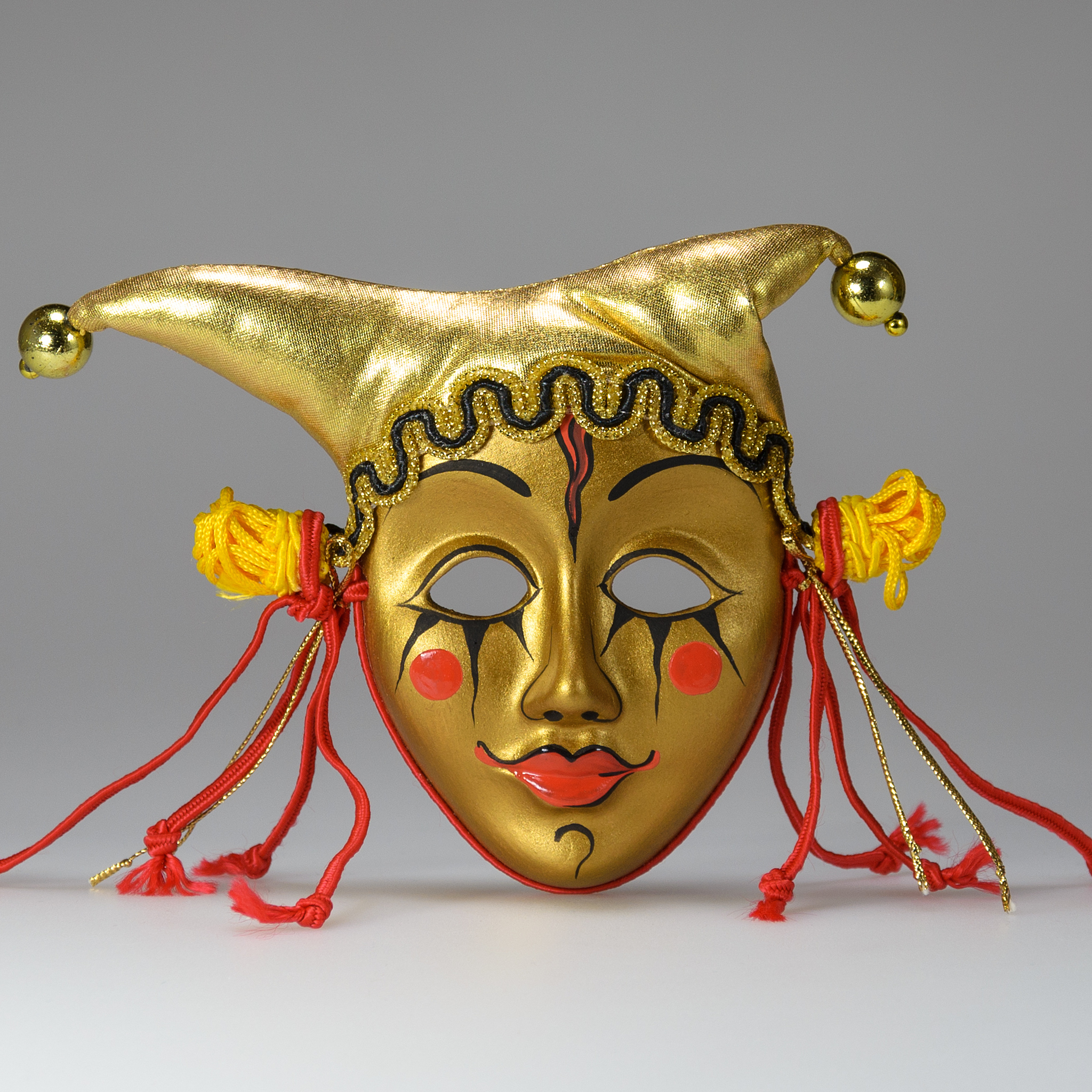 золотой клоун. скомороха золотой. волшебный клоун. золотой клоун. золотой клоун монте карло.