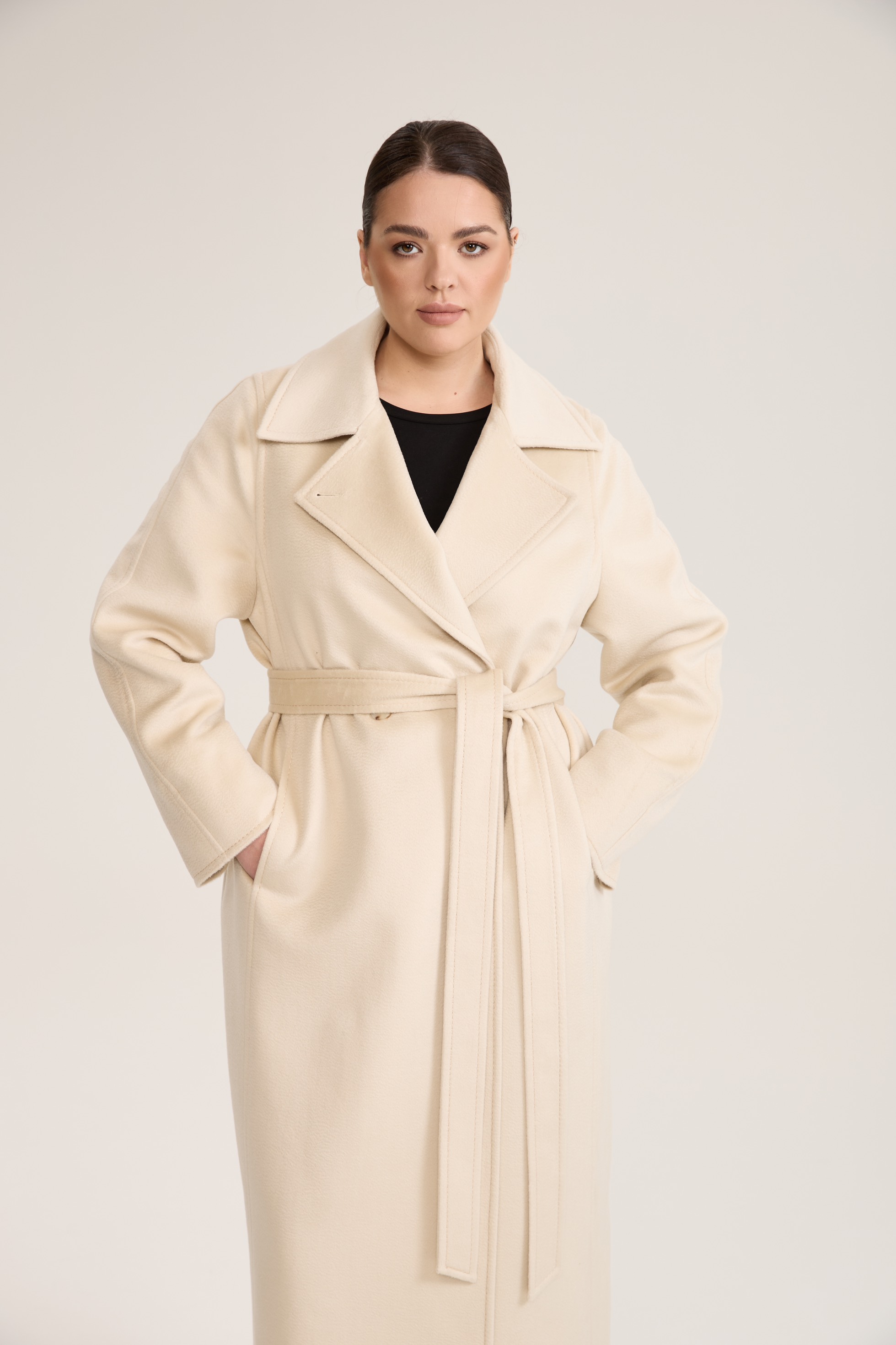 Пальто двубортное с отстрочкой, молочный