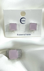 komplekt-kolco-sergi-s-kvadratnymi-vstavkami