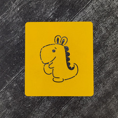 Динозавр №32 с яйцом