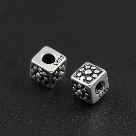 Бусина Кубик с цветочком 5 мм серебро 925