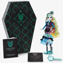 Лагуна Блю в Стиле Высокой Моды