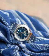 Часы мужские Casio GM-2110D-2B G-Shock