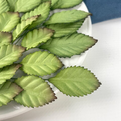 Листья розы из бумаги на проволоке, премиум качество, 20 штук