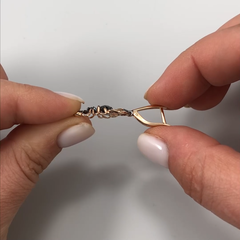 Серьги «Скорпионы» с английским замком из золота c кварцем дымчатым