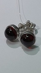 Гранат (пусеты из серебра)