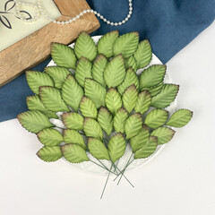 Листья розы из бумаги на проволоке, премиум качество, 20 штук