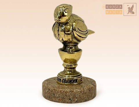 фигурка Чижик-Пыжик - Санкт-Петербург на рюмке высота 4,5 см. на граните