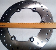 Задний тормозной диск на Honda XL 1000 Varadero 2003 - 2011 г.в. / новый дизайн