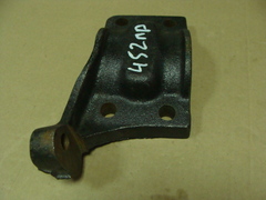 подкладка стремянок передняя правая УАЗ 452  0452-00-2902418-92