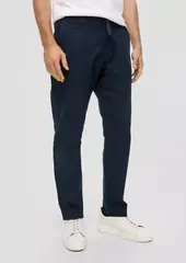 Расслабленные: брюки чинос из льняной смеси s.Oliver