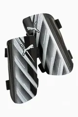 Футбольные щитки Puma Attacanto Strap - черный