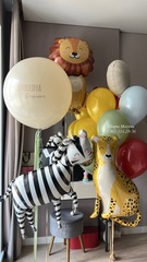 Зебра, лев, леопард с воздушными шарами