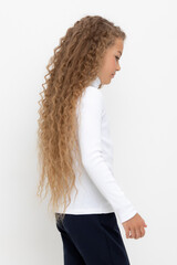 джемпер  для девочки  К 301477/белый Ск