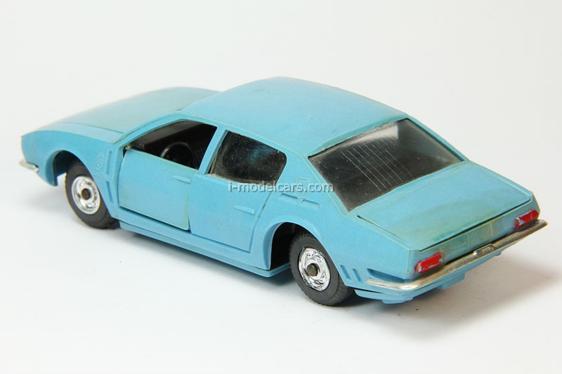 Amazon.co.jp: Kess 1/43 ISO Rivolta Varedo 1972 : おもちゃ