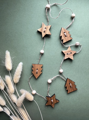 Деревянная гирлянда 