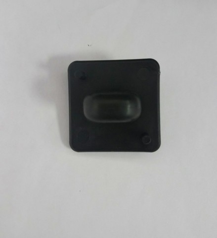 КРОНШТЕЙН УПОРА КАПОТА (КВАДРАТ) NEXIA, ESP GM