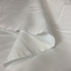 Ткань хлопок сатин белого  цвета 2028