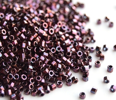 Делика cut 10/0 DBMC-0012 Dark Raspberry Cut