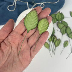 Листья розы из бумаги на проволоке, премиум качество, 20 штук