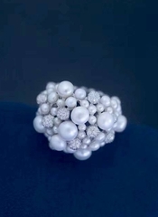 A1924X - Роскошное кольцо из серебра с жемчугом в стиле APM MONACO