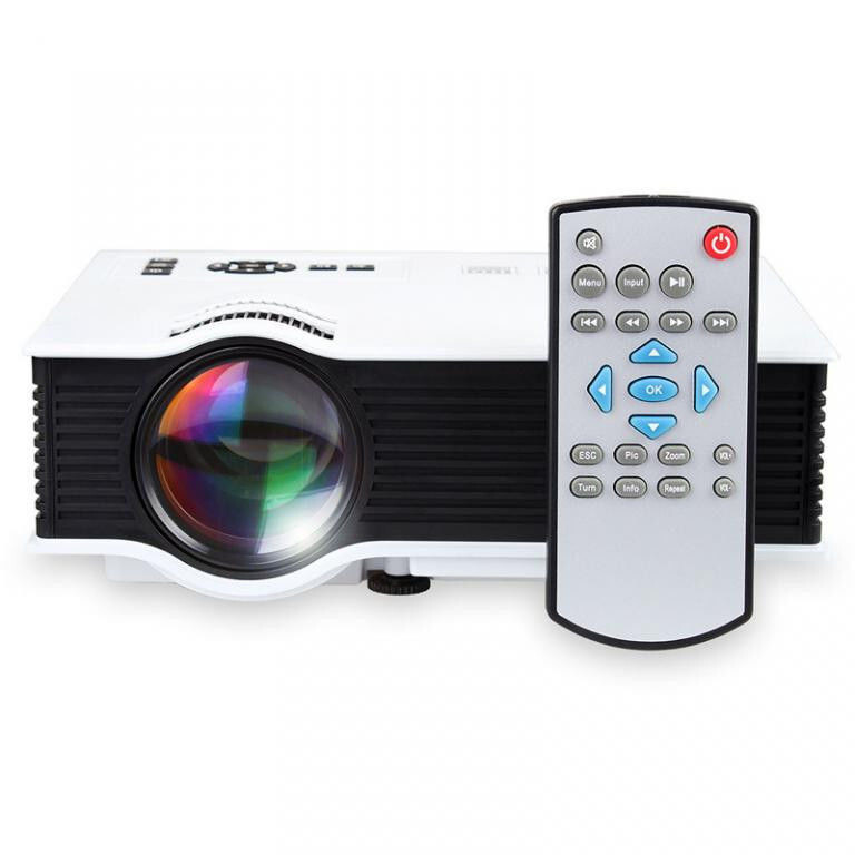 Проектор unic. Uc40 Projector. Проектор unic d3000. Andoer uc40 Portable 800 Lumens 1080p Full HD.