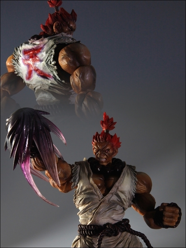Super Street Fighter IV Play Arts Kai Figure - Akuma White
