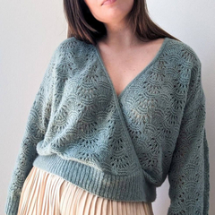 Описание по вязанию пуловера спицами "Birdy"