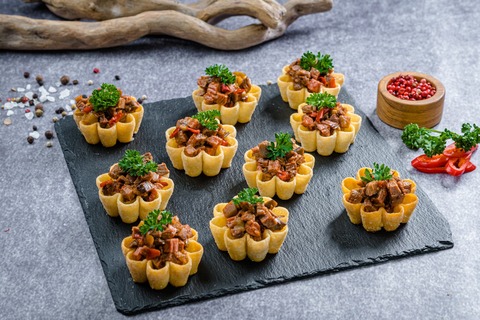 Мини тарталетка барбекю с говядиной, 10 шт.