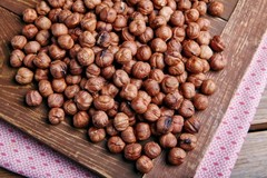 Фундук сырой