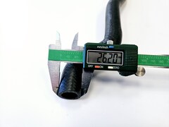 Шланг (патрубок) EPDM возвратный DAEWOO DGB 250-300 MSC/200-250 MCF (арт. 3313211400)