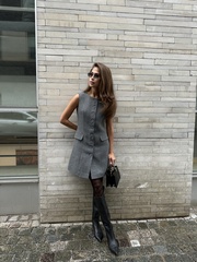 Платье из твида на пуговицах мини серое