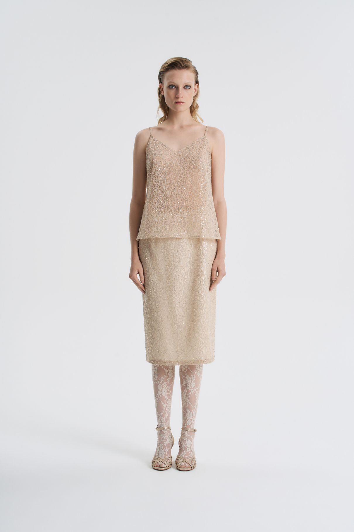 Юбка-миди с вышивкой