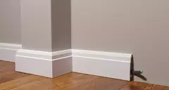 Плинтус DD102