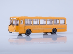 LIAZ-677M Urban yellow Soviet Bus (SOVA) 1:43