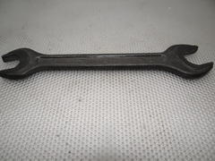 Ключ гаечный рожковый двухсторонний 24х27 Завод iмени Коминтерна Синельниково (ЗiК)