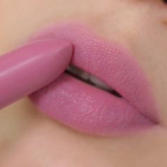 RELOUIS Помада губная матовая ICON LOOK тон:06 яркий розовый